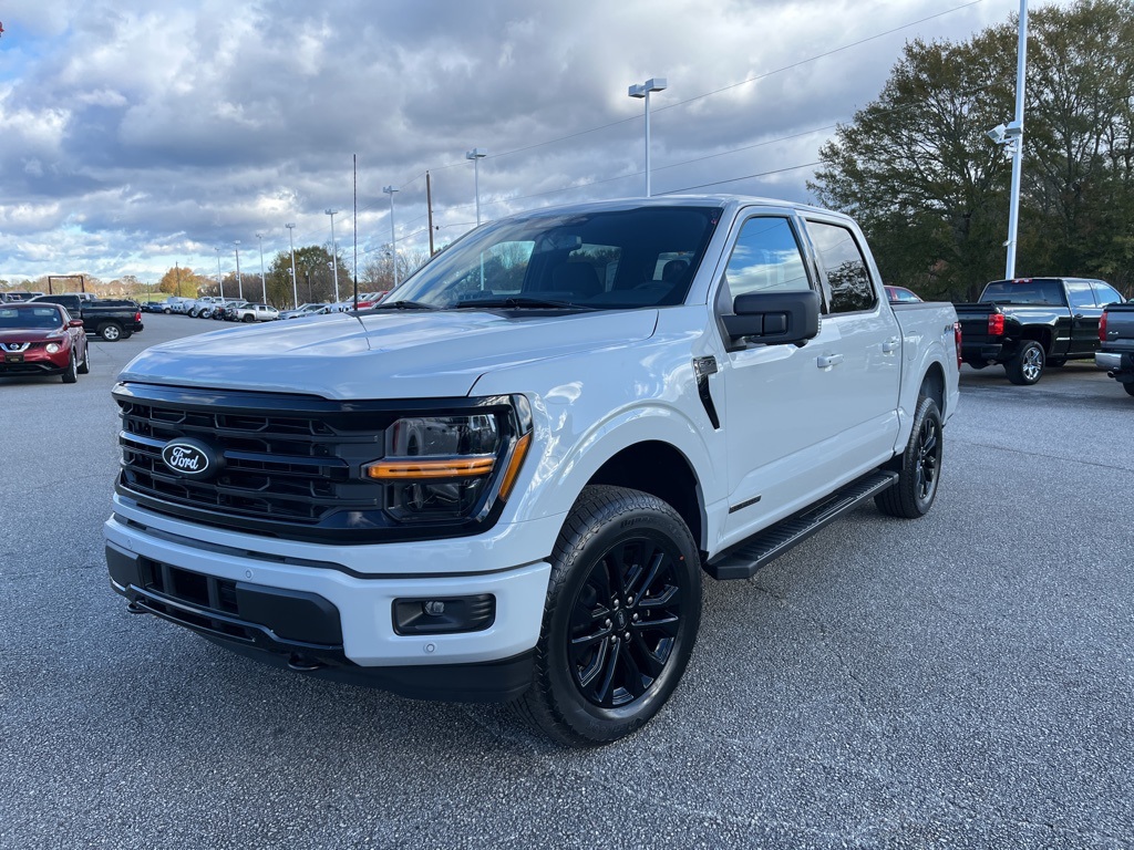 2024 Ford F-150 XLT's photo