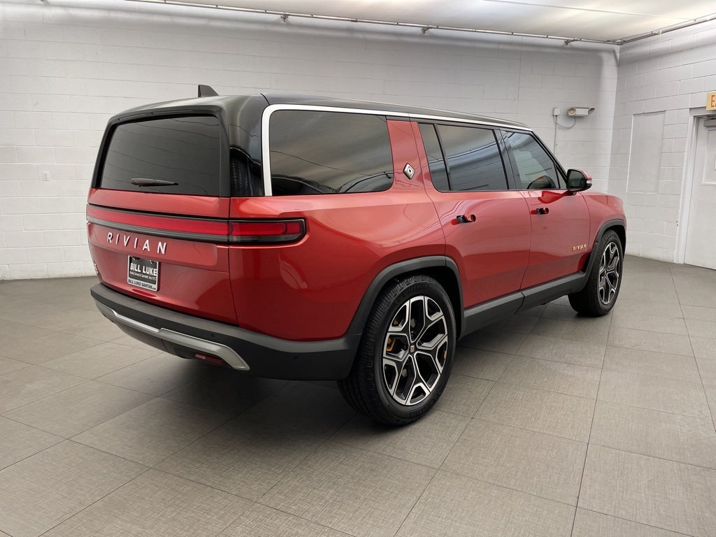 2024 Rivian R1S Launch Edition photo 4