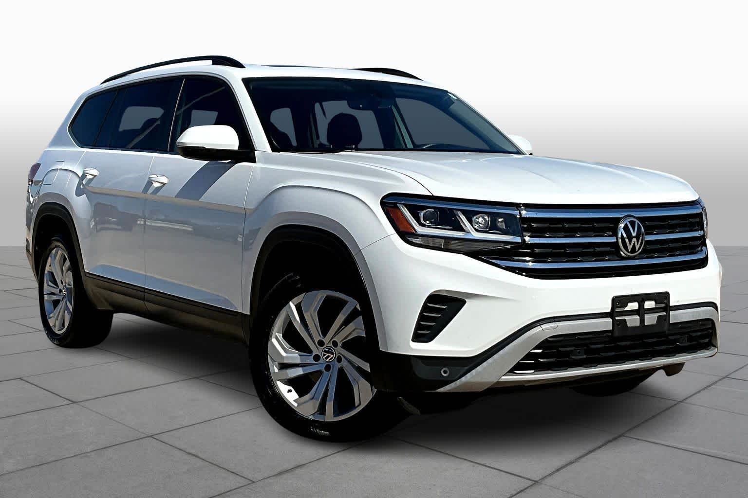 Used 2021 Volkswagen Atlas SE w/Tech with VIN 1V2KR2CA3MC595377 for sale in Richmond, TX