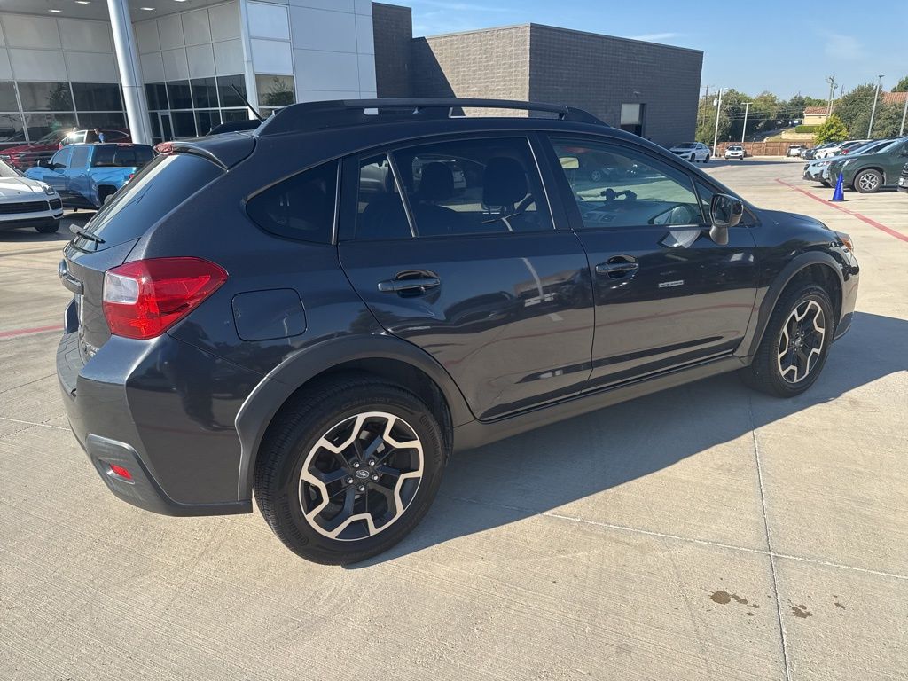 2016 Subaru Crosstrek 2.0i Premium photo 3