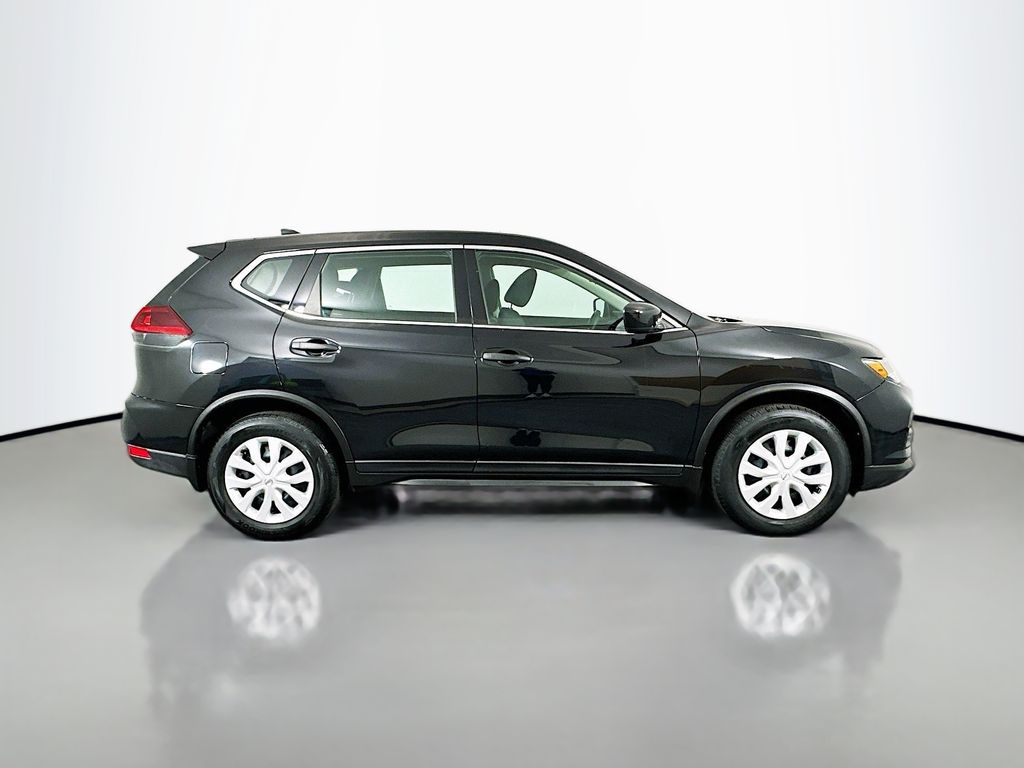 2020 Nissan Rogue S photo 4