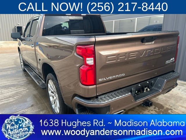 2019 Chevrolet Silverado 1500 High Country photo 3