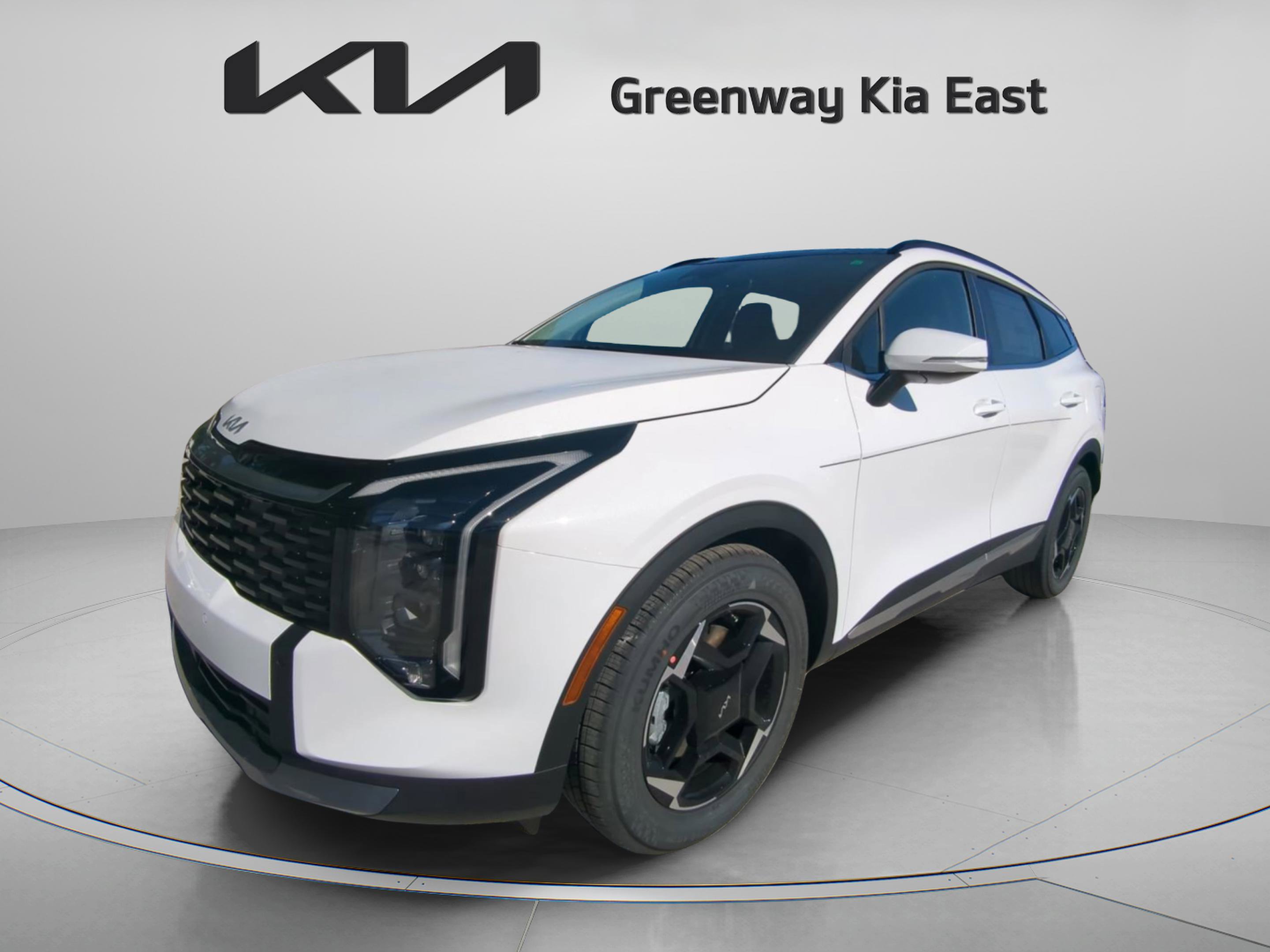 2026 Kia Sportage EX photo 3