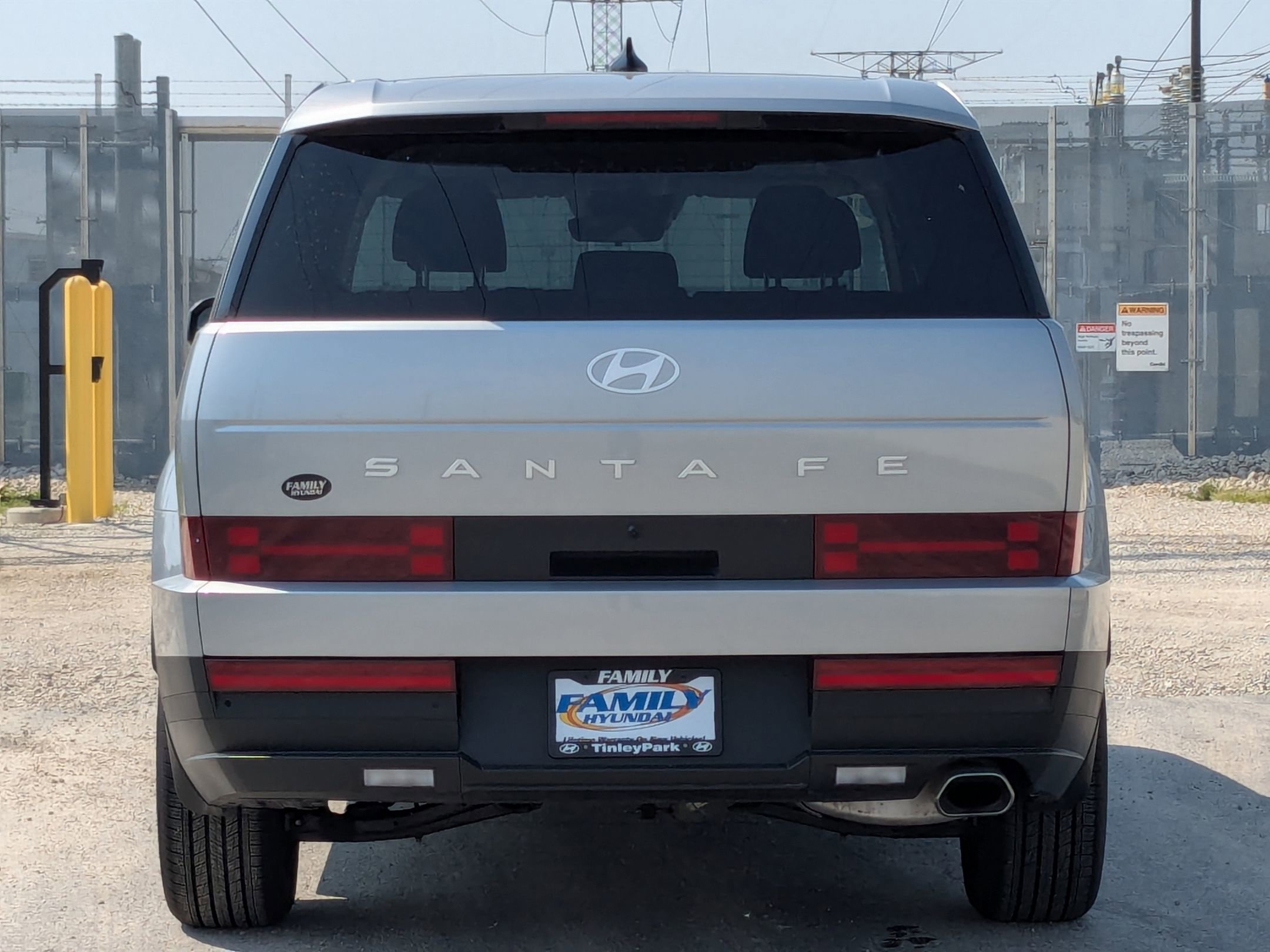 2025 Hyundai Santa Fe SE photo 4