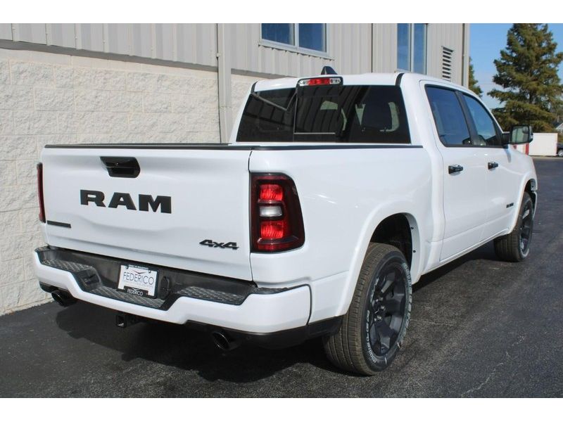2026 Ram 1500 Big Horn photo 3
