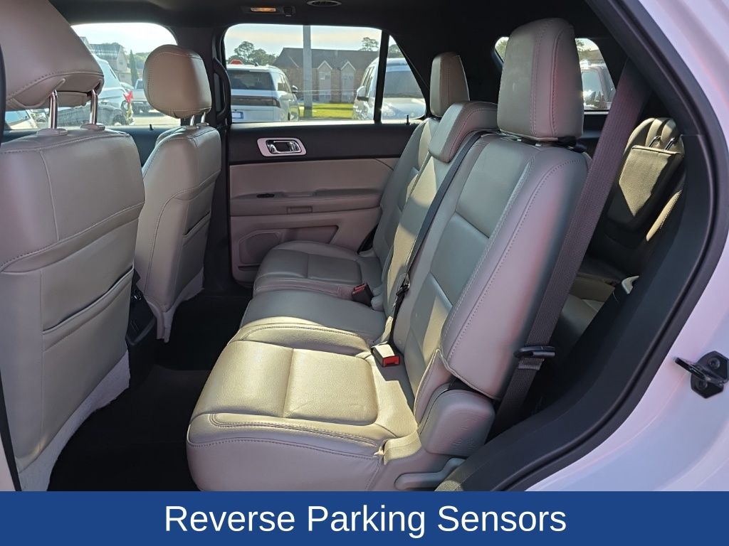 2013 Ford Explorer XLT photo 6