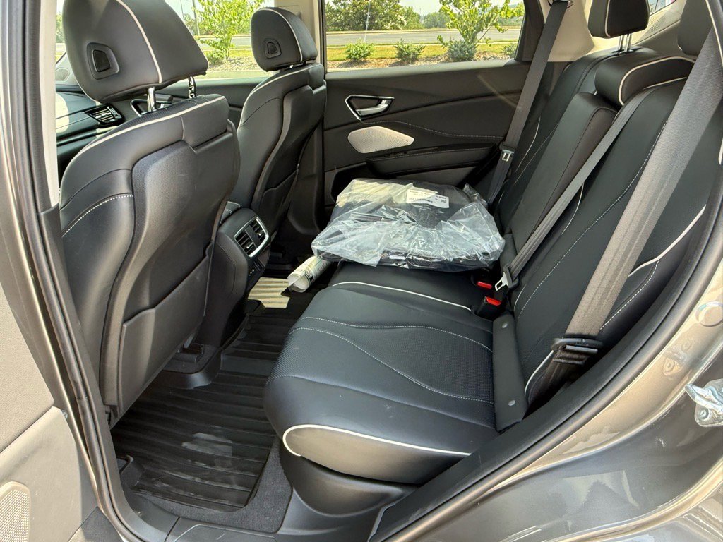 2025 Acura RDX Advance photo 14