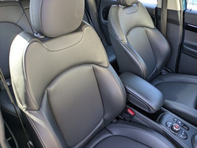 2022 Mini Countryman S ALL4 photo 28