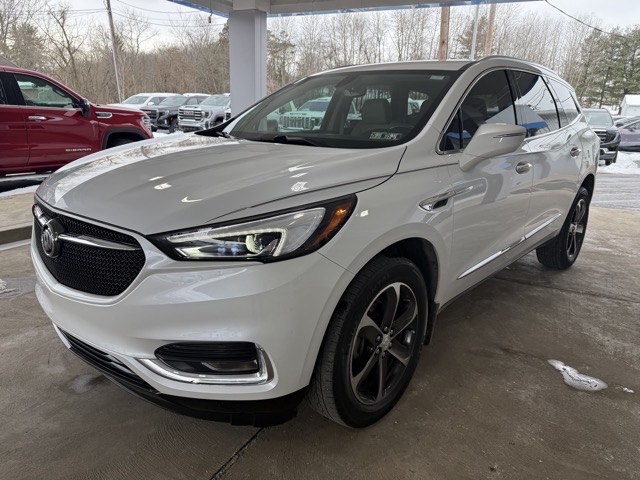 2020 Buick Enclave Essence's photo