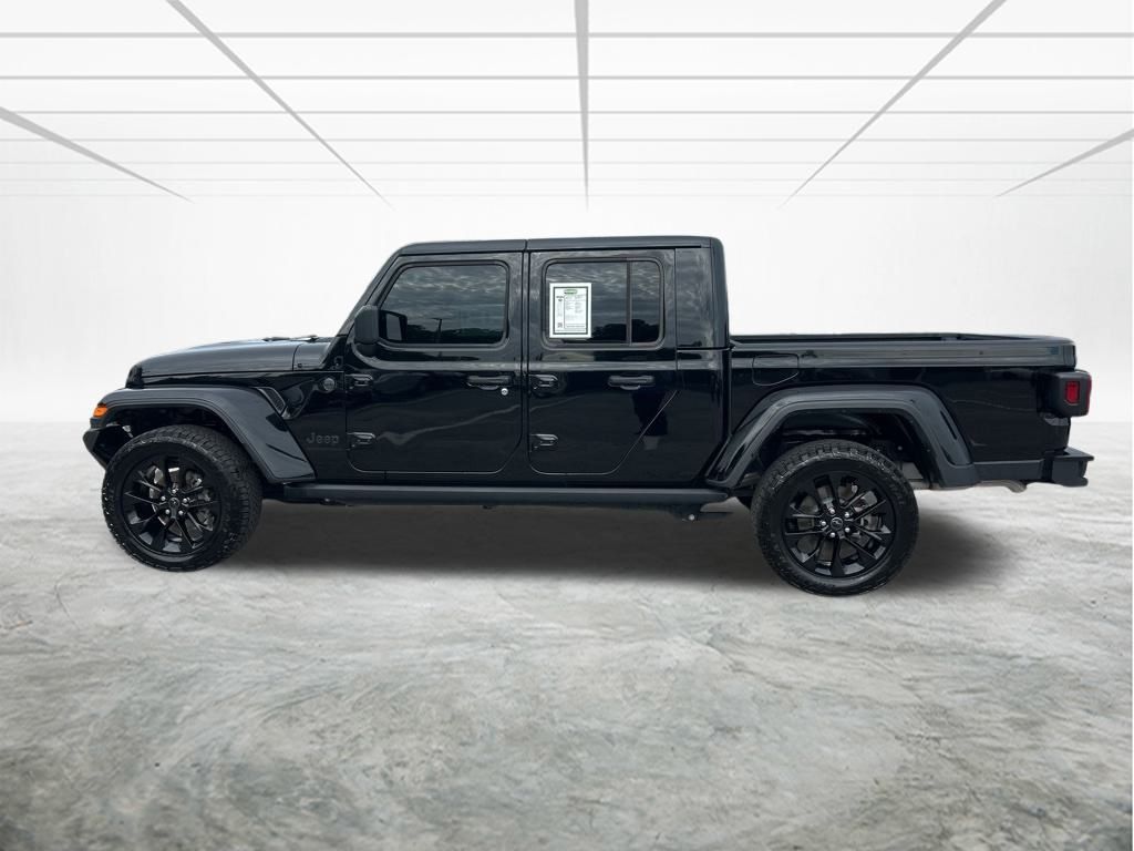 2024 Jeep Gladiator photo 7