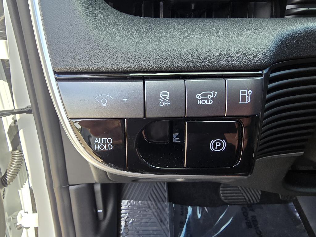 2025 Hyundai Ioniq 5 SEL photo 16