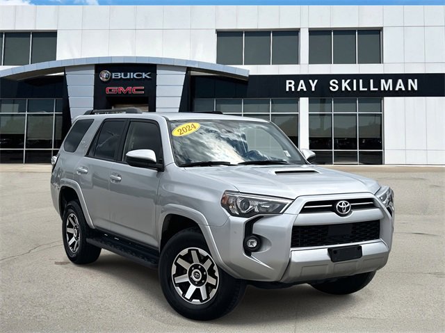 2024 Toyota 4Runner TRD Off-Road's photo