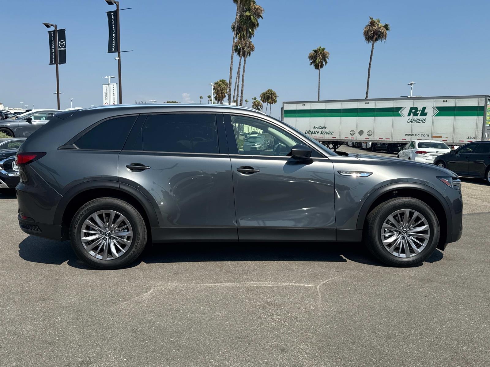 2025 Mazda CX-90 3.3 Turbo Preferred photo 3
