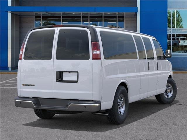 2025 Chevrolet Express Passenger 3500 photo 3