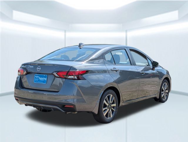2025 Nissan Versa 1.6 SV photo 5