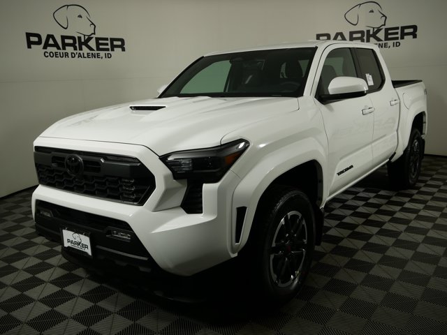 2026 Toyota Tacoma TRD Sport's photo