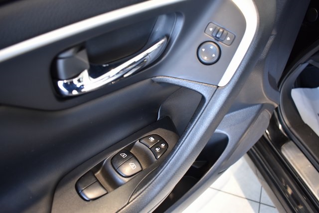 2017 Nissan Altima 2.5 SL photo 14