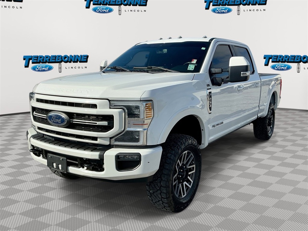 2022 Ford F-250 Super Duty Lariat's photo