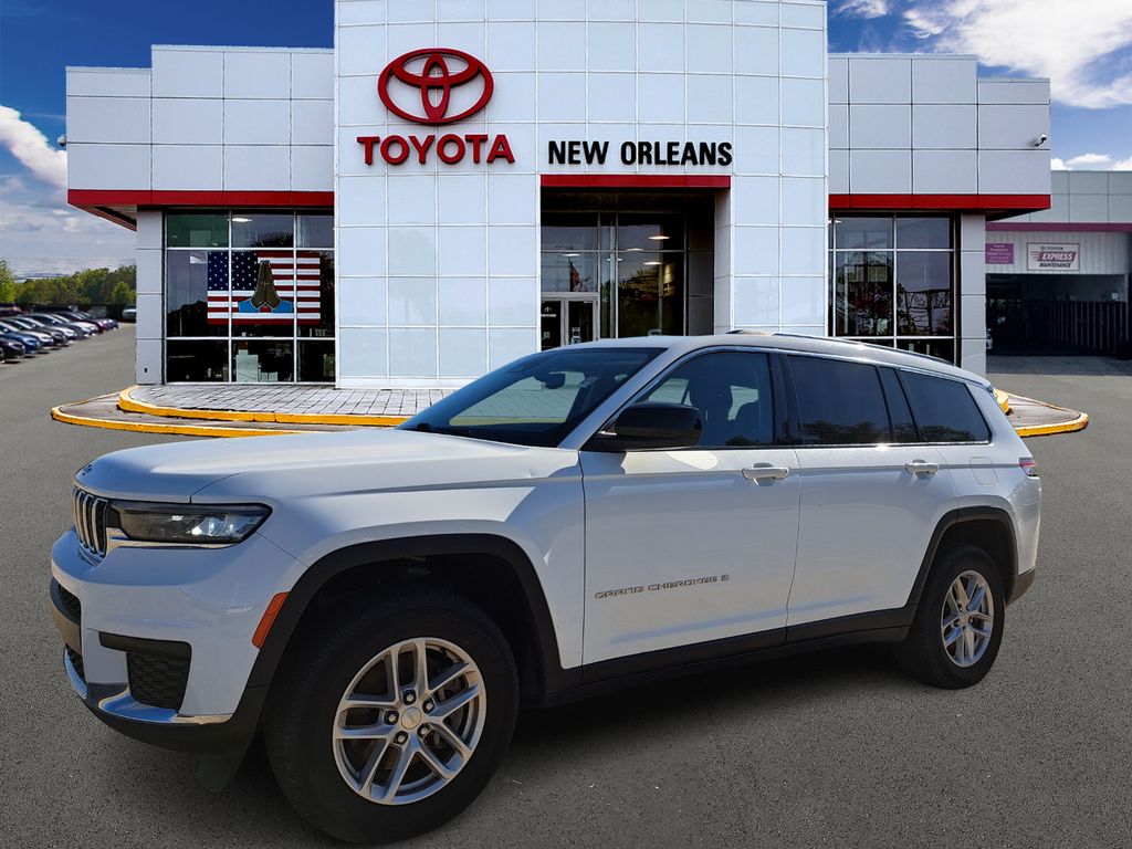 2023 Jeep Grand Cherokee L Laredo