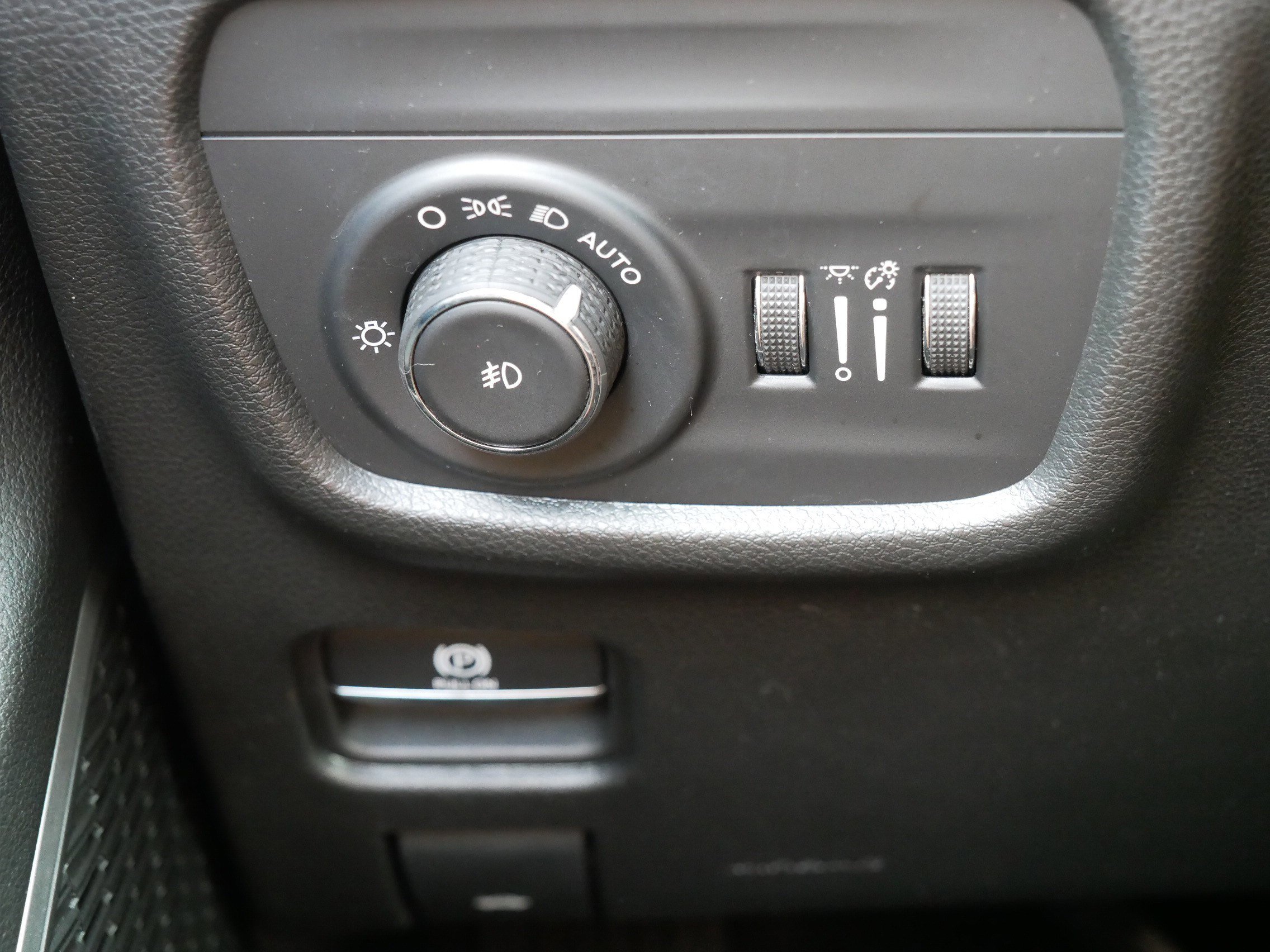 2022 Jeep Grand Cherokee Limited photo 24