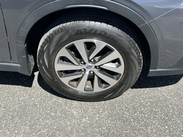 2022 Subaru Outback Premium photo 5