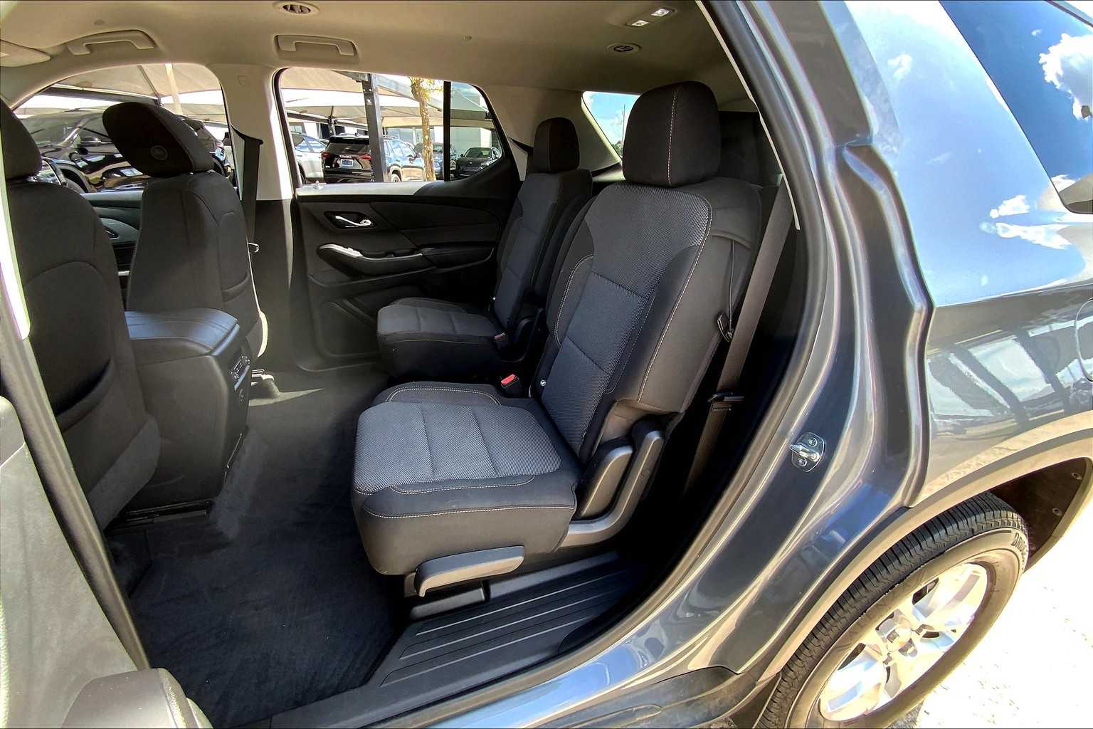 2020 Chevrolet Traverse Cloth photo 17