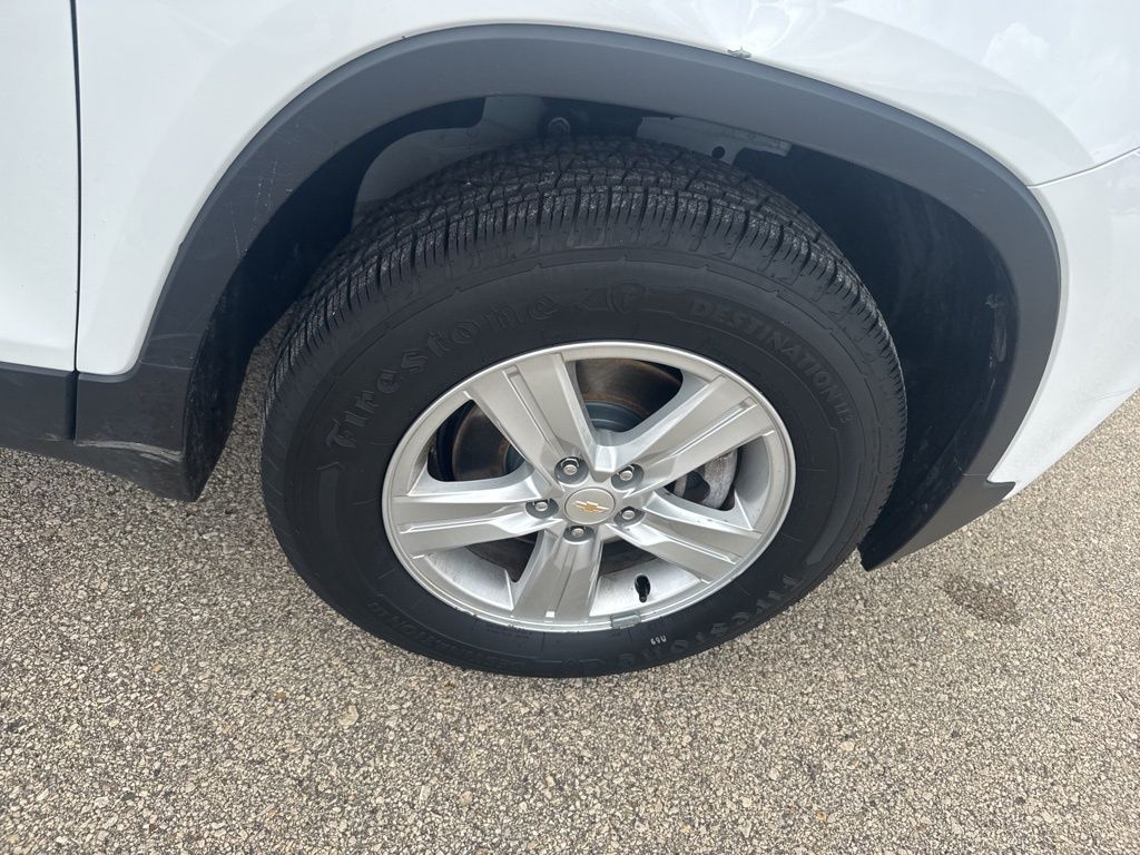 2022 Chevrolet Trax LT photo 18