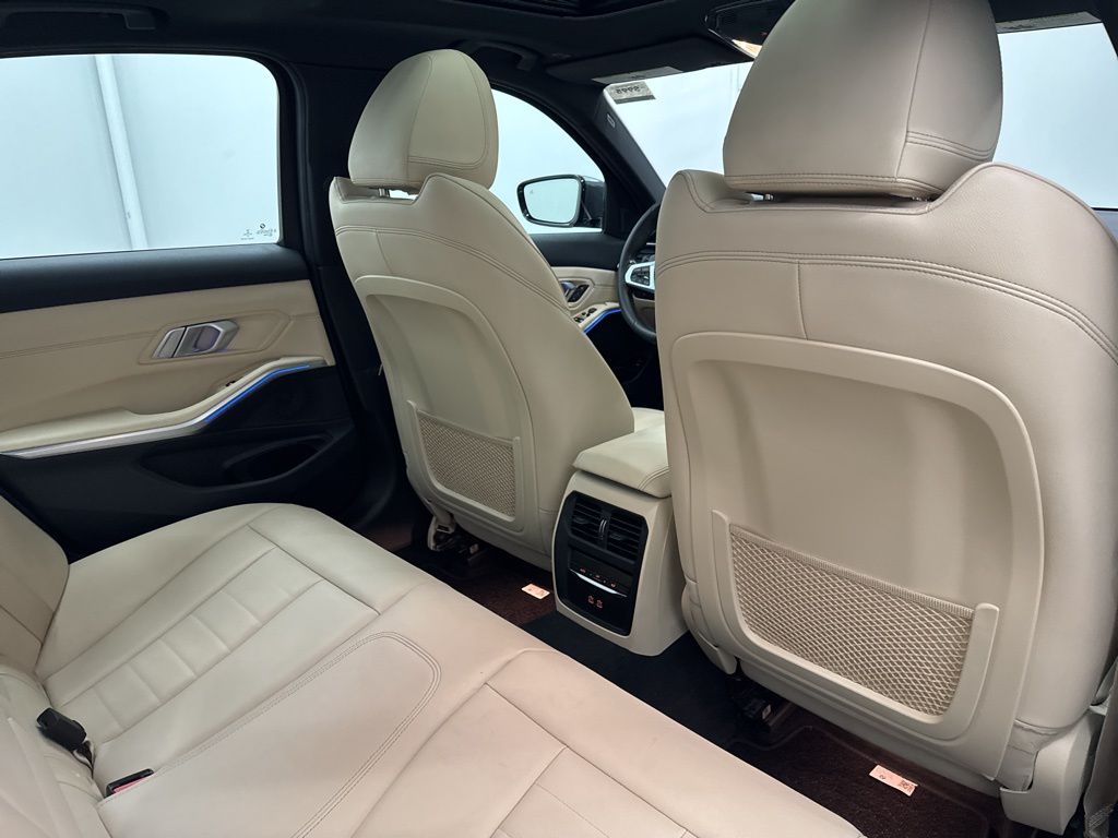2021 Bmw 330i photo 21