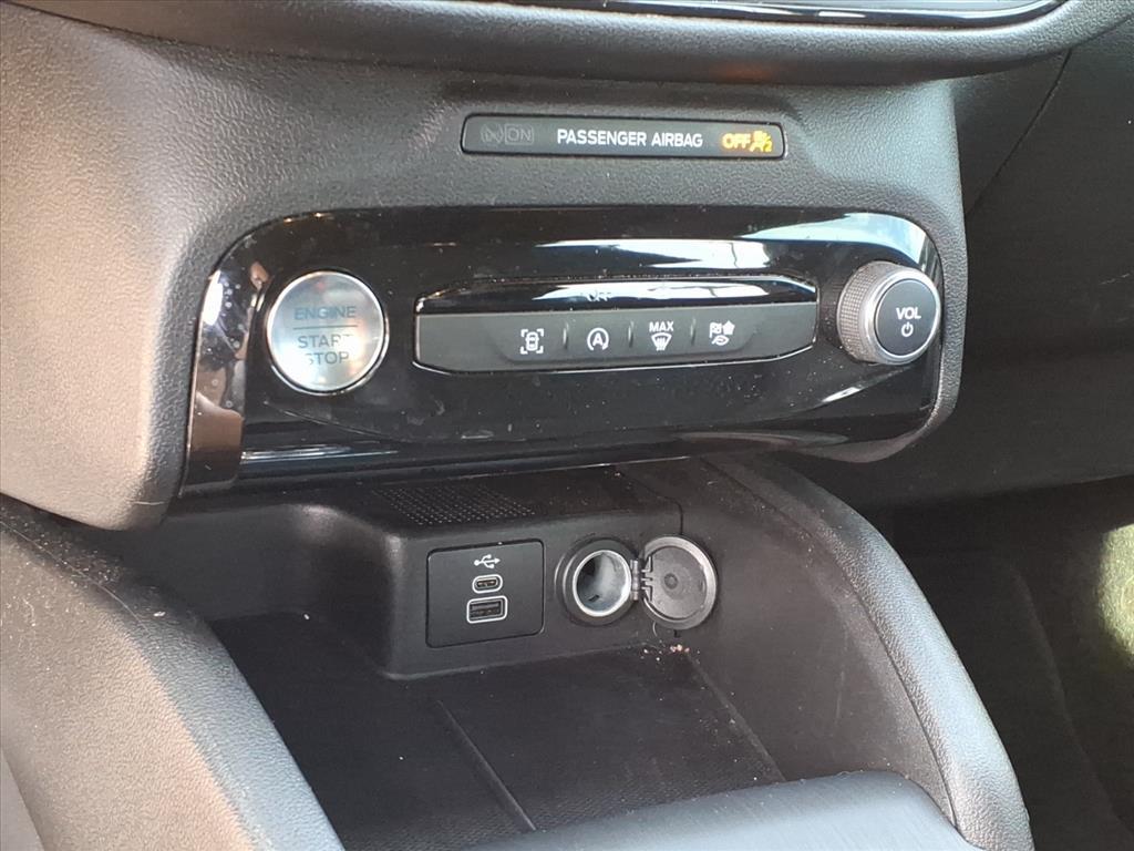 2024 Ford Escape ST-Line photo 10