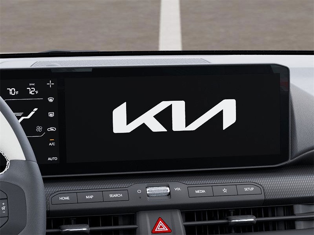 2025 Kia K4 GT-Line photo 19