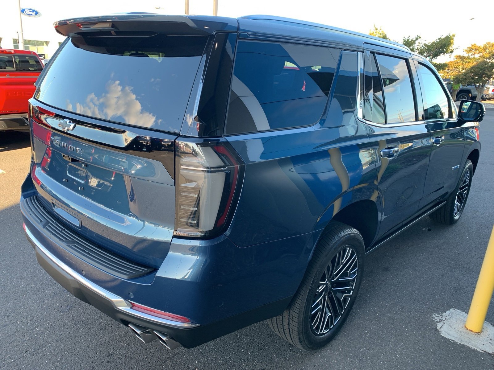2026 Chevrolet Tahoe High Country photo 4