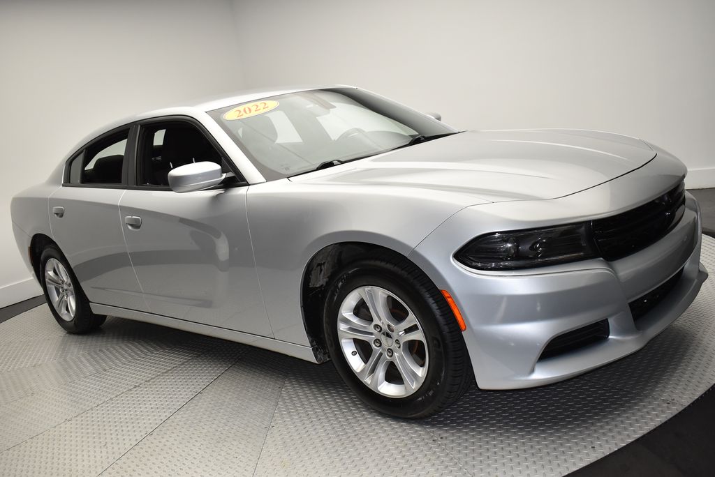 2022 Dodge Charger SXT photo 3