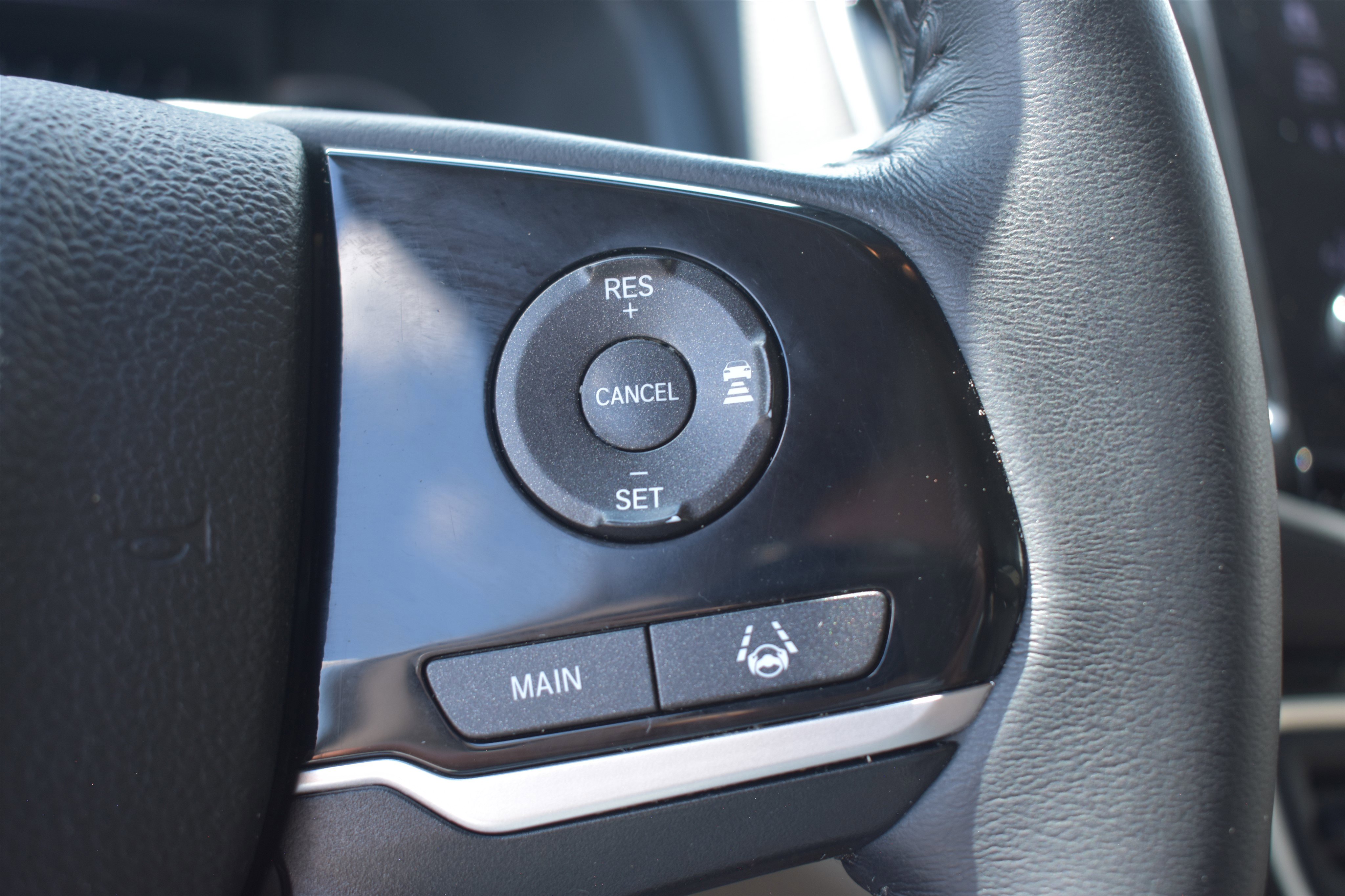 2021 Honda Pilot Touring photo 21