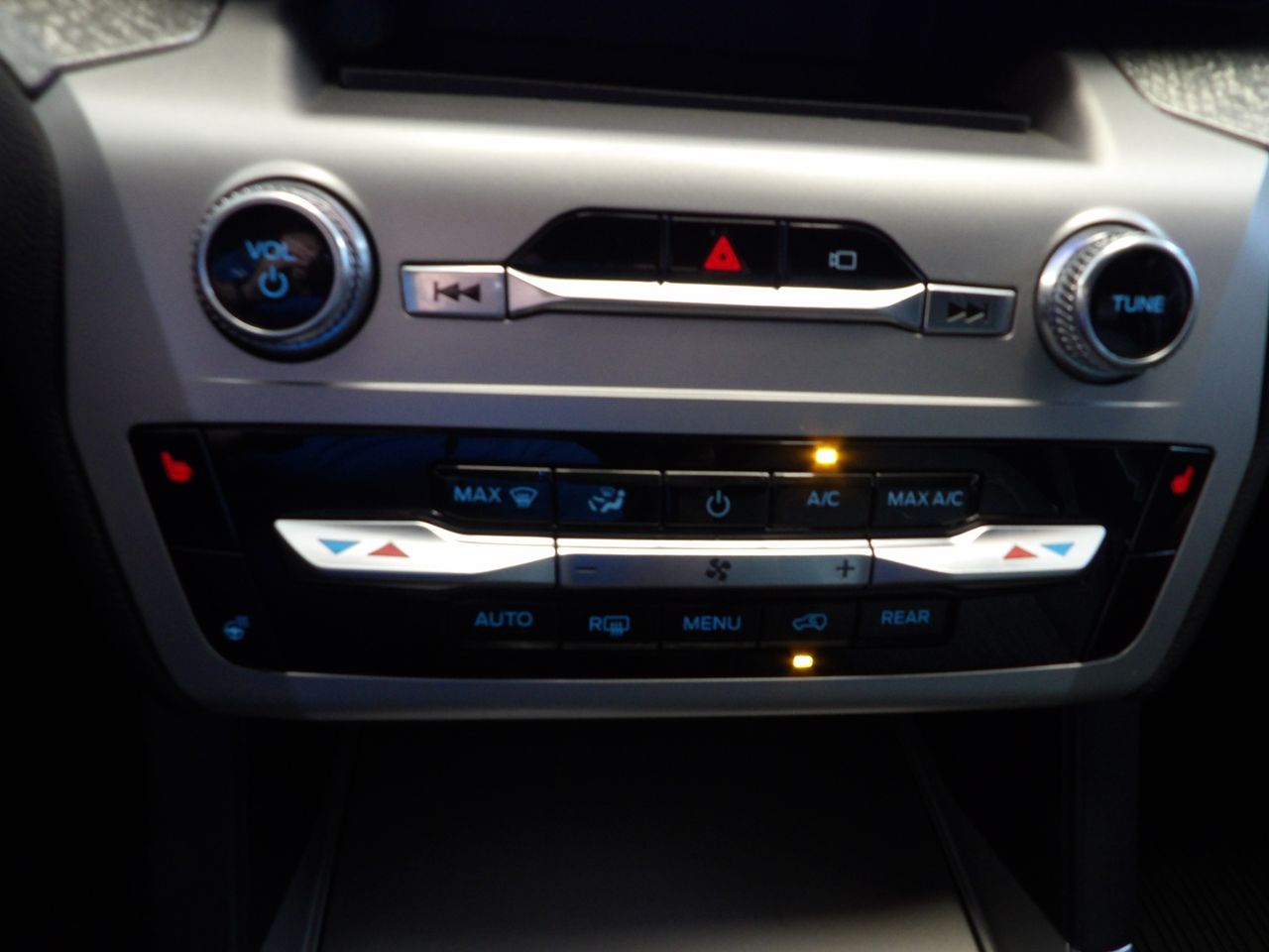 2022 Ford Explorer Timberline photo 36
