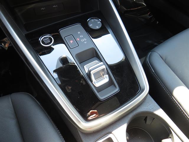 2022 Audi A3 Premium Plus photo 12