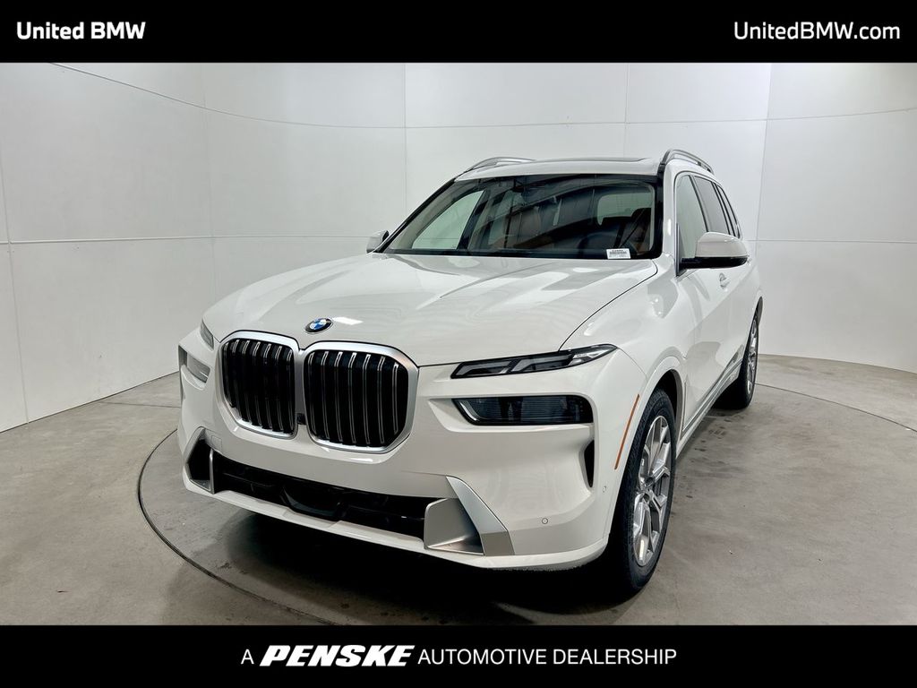 2026 BMW X7 40i's photo