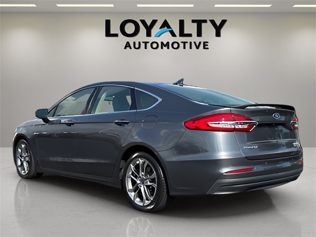 2020 Ford Fusion Hybrid Titanium photo 3