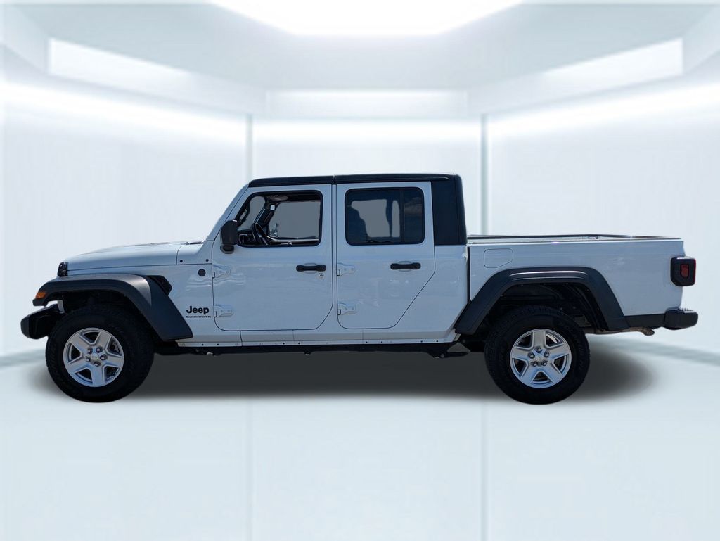 2023 Jeep Gladiator Sport photo 2