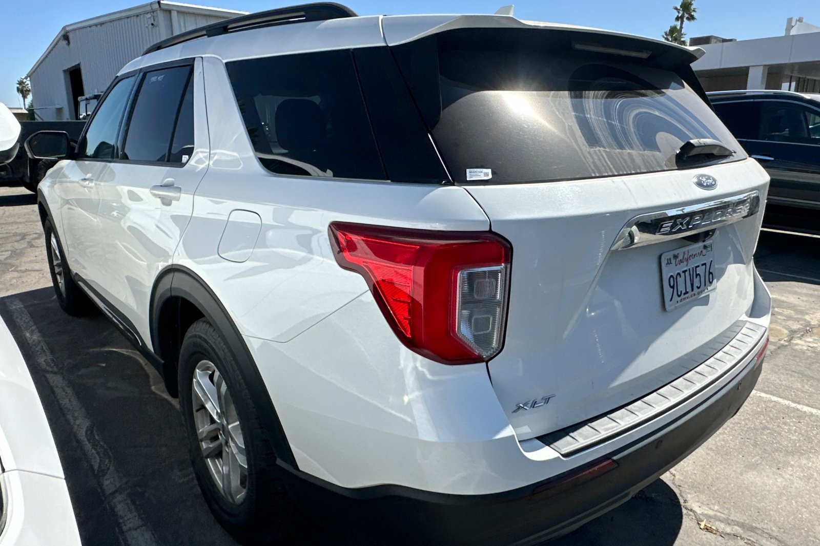 2022 Ford Explorer XLT photo 3
