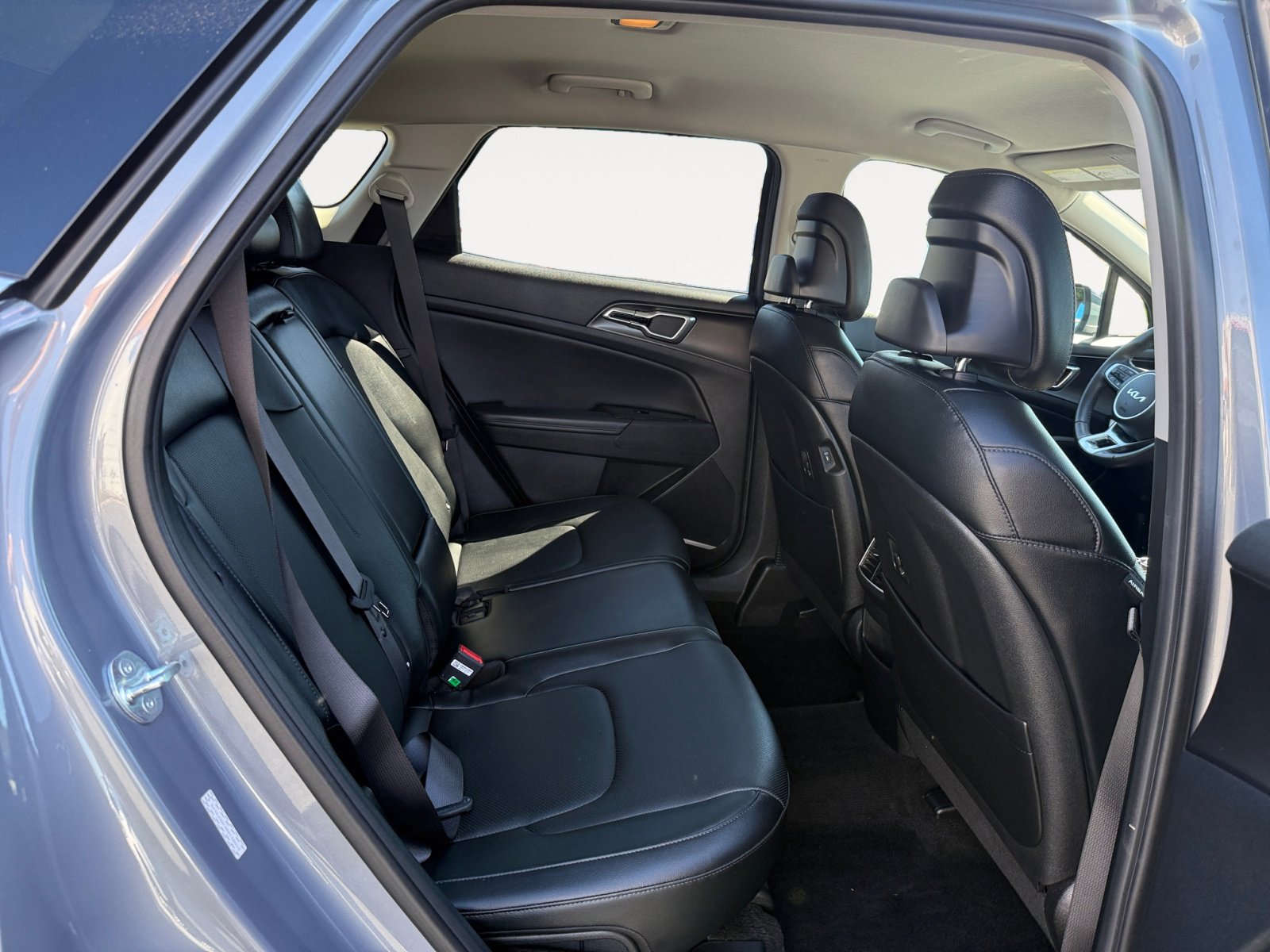 2024 Kia Sportage EX photo 18