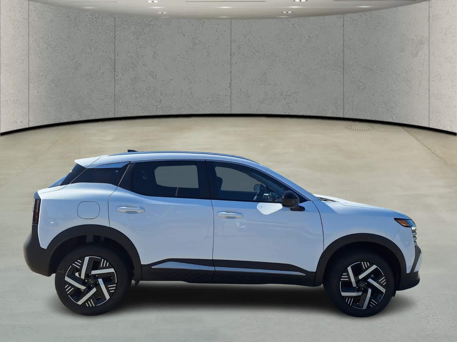 2026 Nissan Kicks SV photo 3