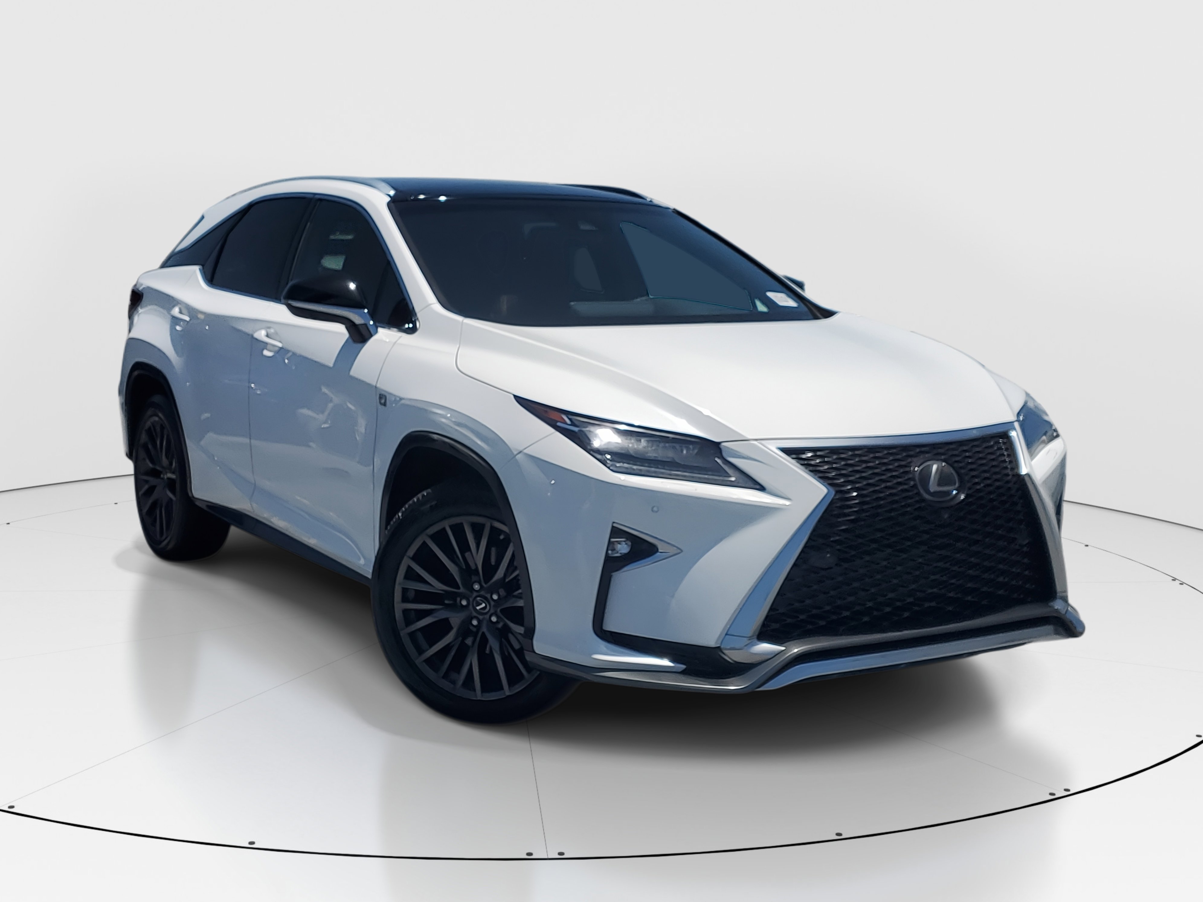2017 Lexus RX photo 2