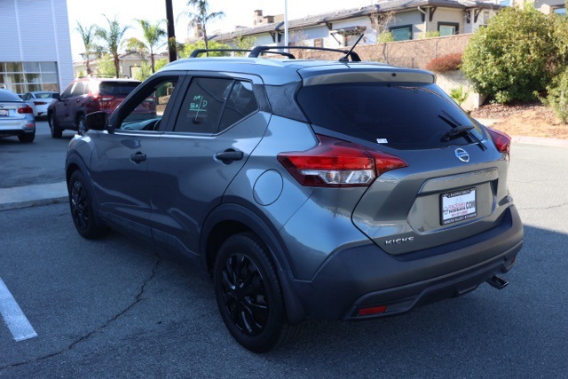 2019 Nissan Kicks S photo 5