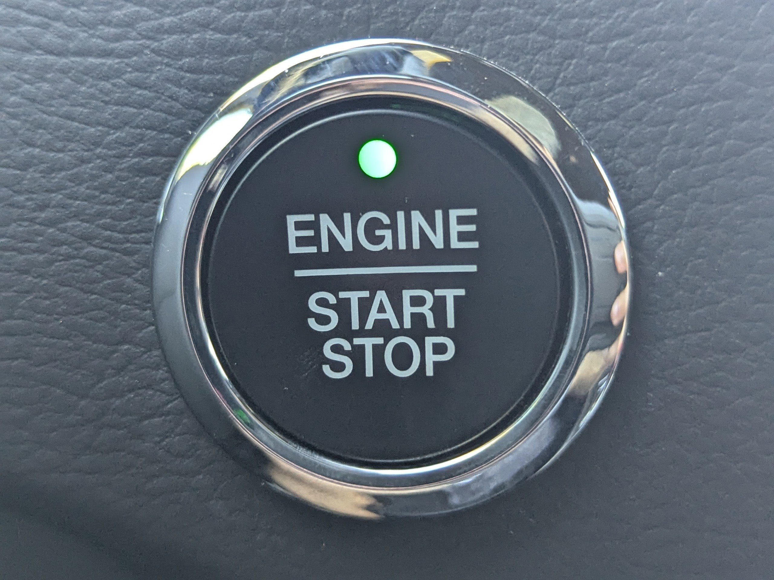 2024 Ford Edge ST-Line photo 26