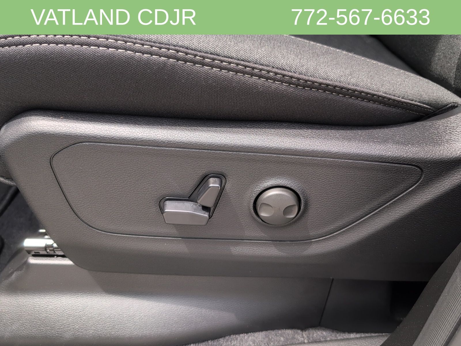 2025 Ram 1500 Big Horn Lone Star photo 29