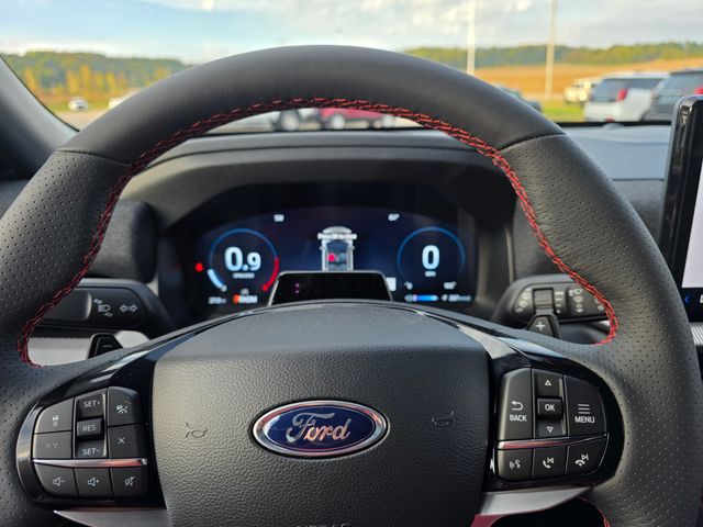 2025 Ford Explorer ST photo 14
