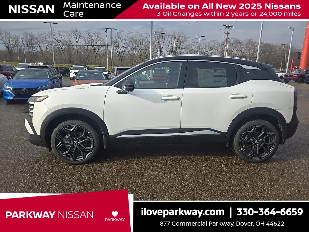 2025 Nissan Kicks SR photo 4