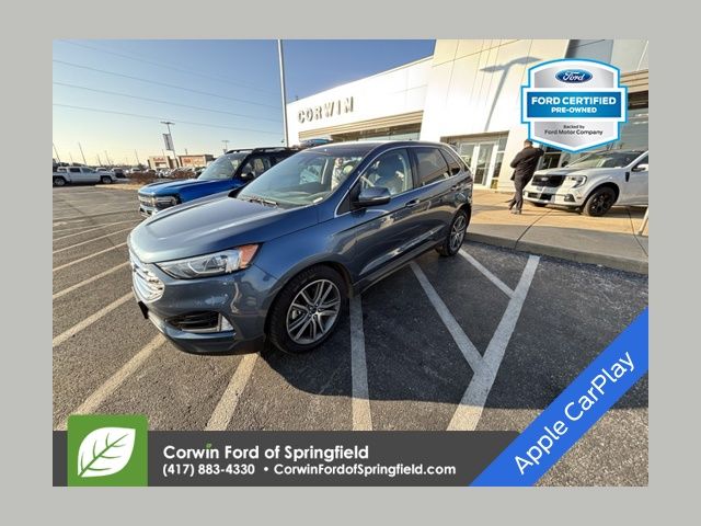2019 Ford Edge Titanium's photo