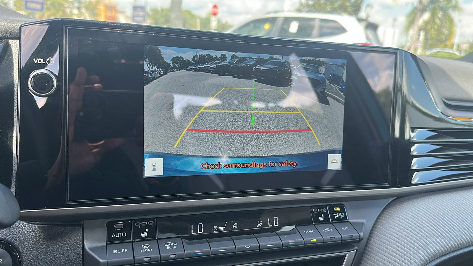 2025 Toyota Camry XLE photo 13