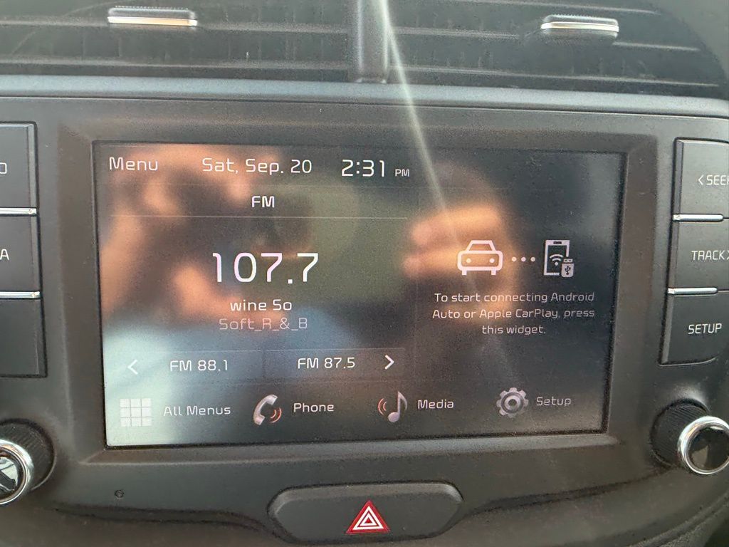 2023 Kia Soul LX photo 19